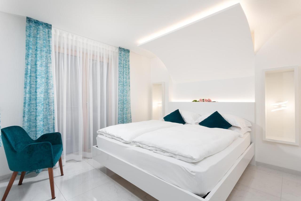 Hotel Pareda Канацеї Екстер'єр фото