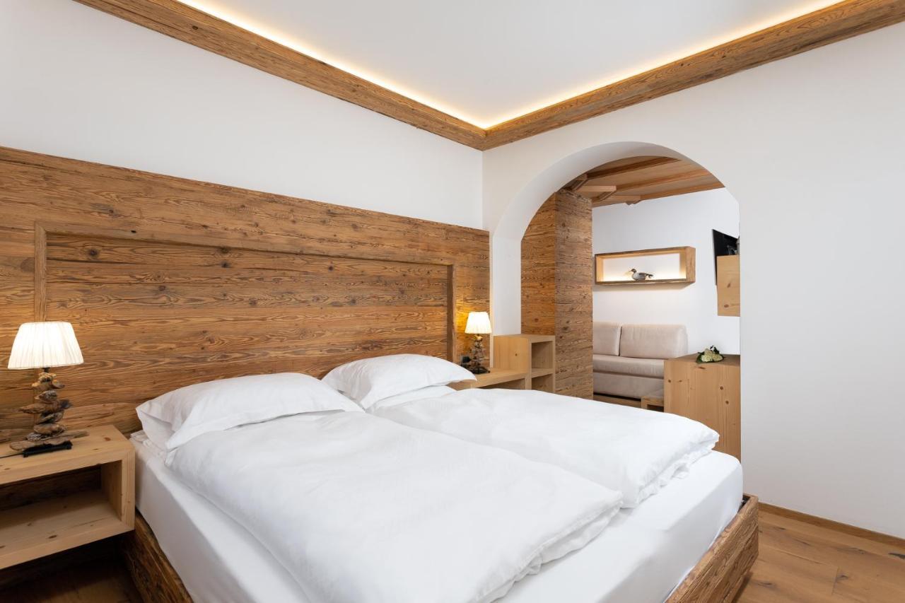 Hotel Pareda Канацеї Екстер'єр фото