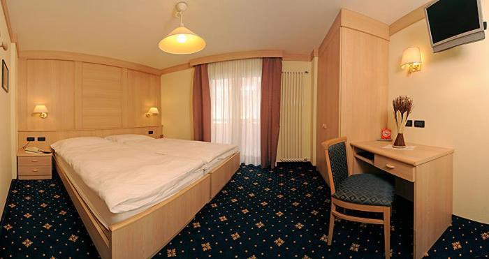 Hotel Pareda Канацеї Номер фото