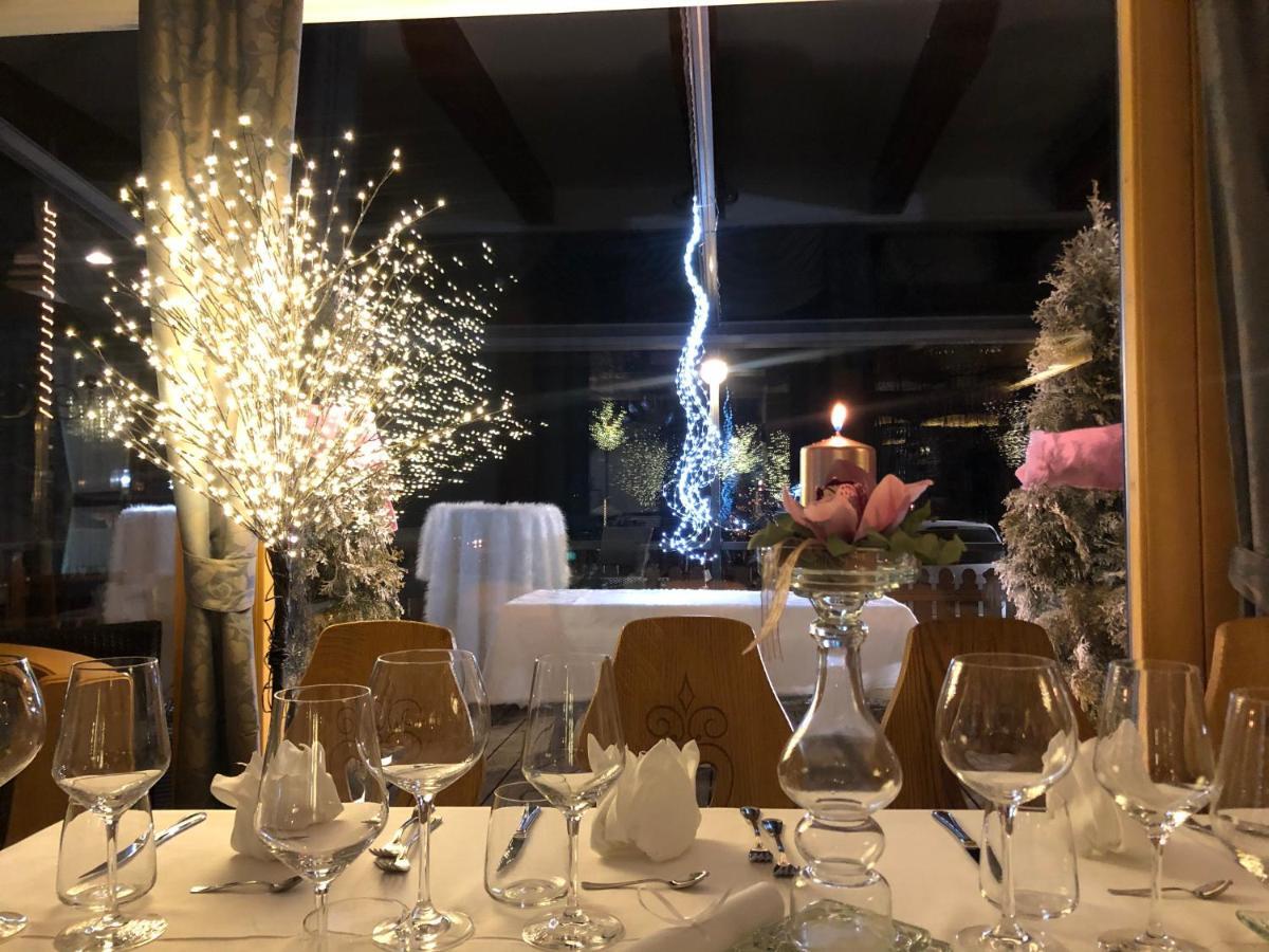 Hotel Pareda Канацеї Екстер'єр фото